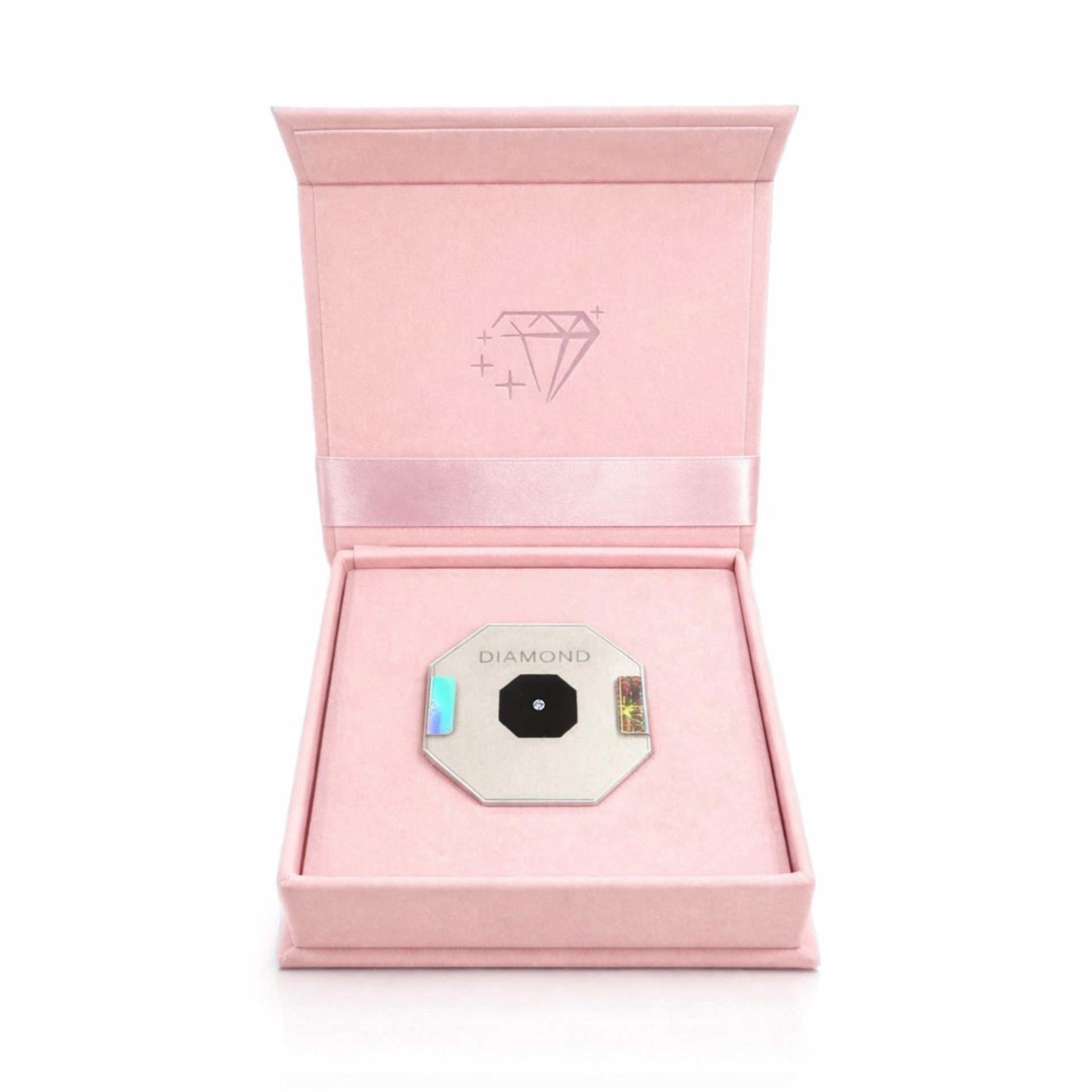 products/2908/246AF1BE-3047-4CC0-993F-15B3271374EB.jpeg - Dijamant u blisteru 0,06ct - Zlatara Petrović Beograd