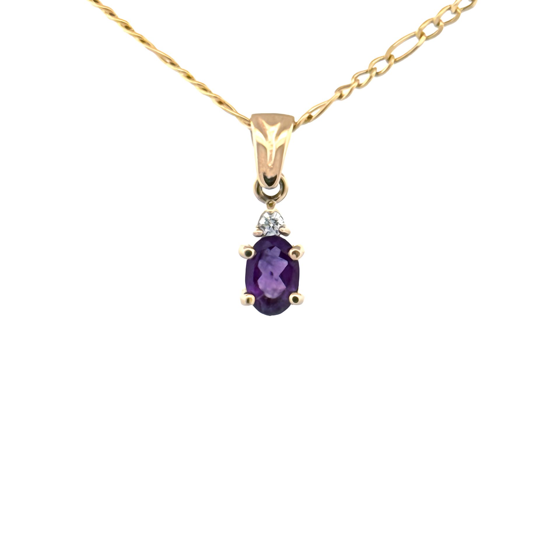 Zlatni privezak sa ametistom i dijamntom - Zlatara Petrović Beograd